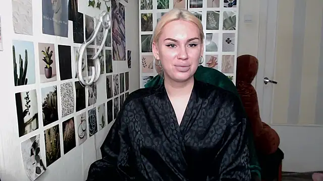 CapriScorpion online show from October 20, 12:41 pm