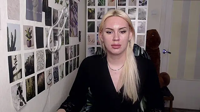 CapriScorpion online show from November 25, 5:15 pm