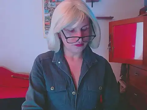 LorenJade online show from December 23, 10:08 am