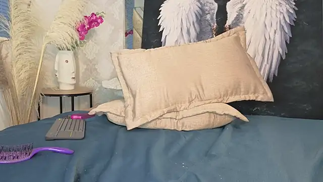 andre20a31 online show from February 20, 6:26 am