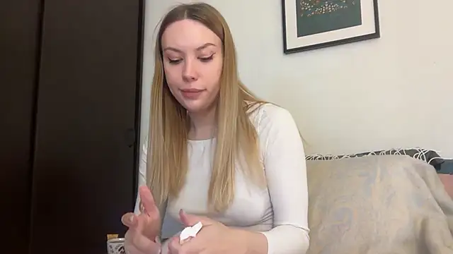 Scarlettford online show from January 18, 1:08 pm