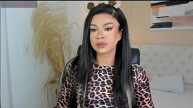 LOISE-XX online show from November 25, 7:21 am