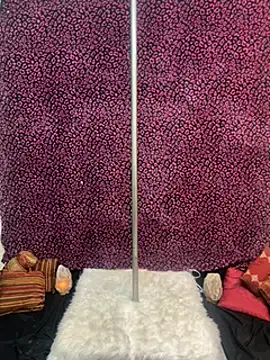 TSPornStarDancer online show from February 27, 11:15 pm