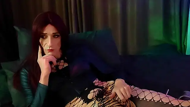 LuvNuk online show from December 3, 11:07 pm