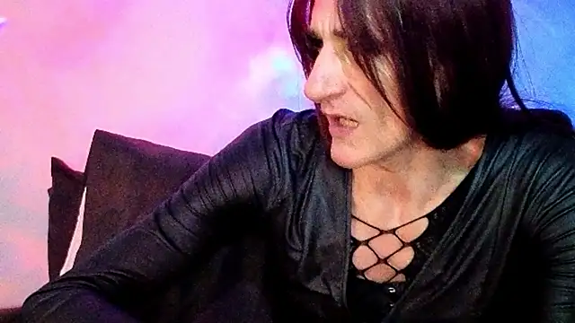 LuvNuk online show from December 30, 4:51 pm