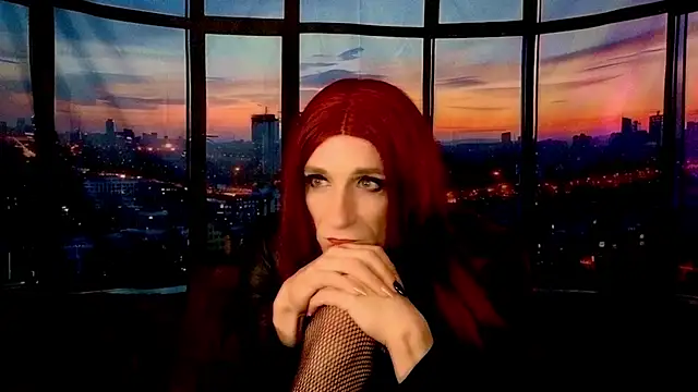 LuvNuk online show from March 5, 9:42 pm