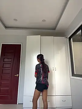 Ur dreamgurl05 online show from June 20, 3:53 am