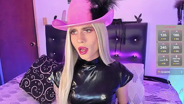 AngelsJones21 online show from November 4, 5:45 pm