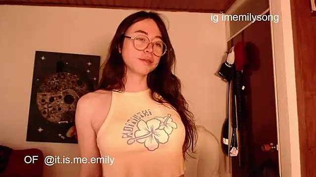 emily pearl  online show from March 14, 11:19 pm