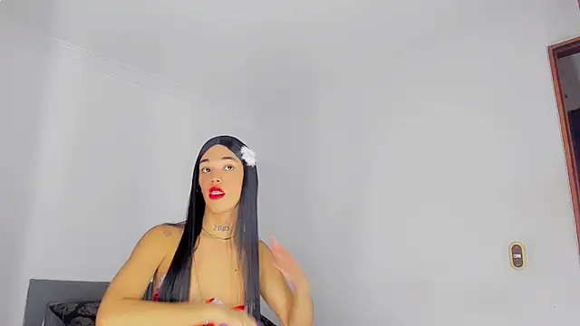 LittleEmmaa online show from March 10, 5:33 am