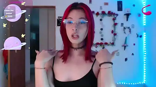 Snapshot of _GalyaX_ chatting on December 21, 10:52 pm GalyaX online show from December 21, 10:52 pm