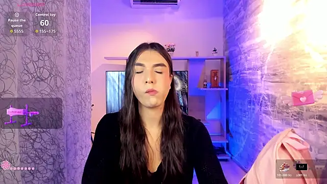 saracaball  online show from March 5, 4:50 am