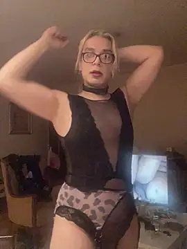 jennaycaa online show from July 8, 9:24 am