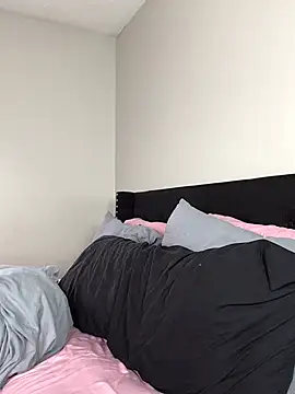 Badgirlbrittt online show from March 10, 5:16 pm