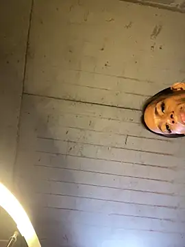 AlexaWarner online show from April 30, 9:08 pm