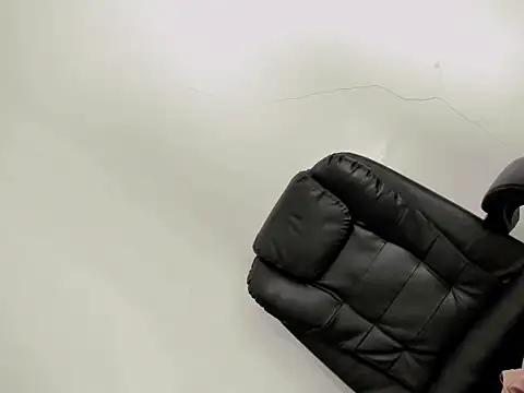 Selene14 online show from March 29, 4:51 pm