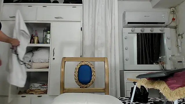 marcella6 online show from September 15, 11:59 am