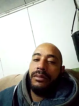 cucho1987 online show from March 9, 11:25 am