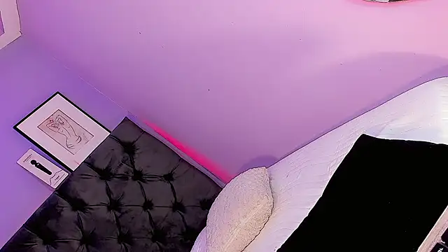 Babyenderlyn online show from March 1, 10:26 pm