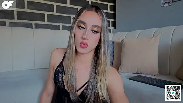 Goddivaa online show from April 17, 10:22 pm