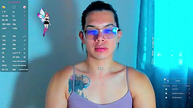 Snapshot of beverly_campbellxxx chatting on October 23, 9:08 pm beverly campbellxxx online show from October 23, 9:08 pm