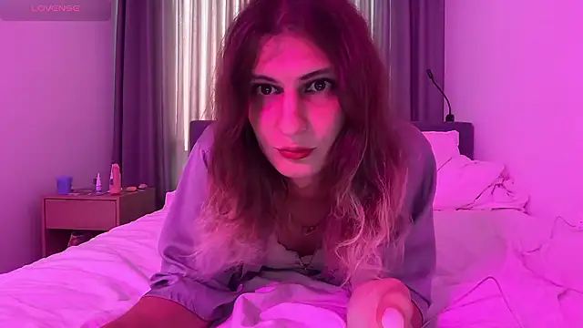 Alice Pinkhead online show from March 6, 9:14 am