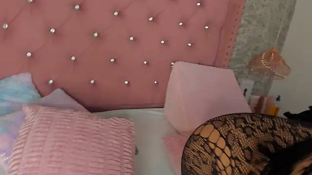 Mia Jansen online show from October 27, 2:25 pm