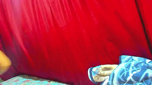 evelyn wine online show from January 19, 2:09 am