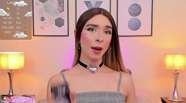 ariivega online show from December 13, 11:39 pm