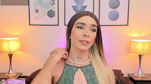 ariivega online show from February 7, 1:36 am