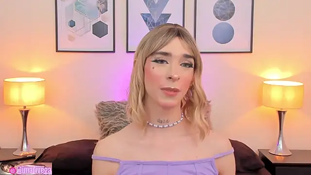 ariivega online show from February 10, 11:34 pm