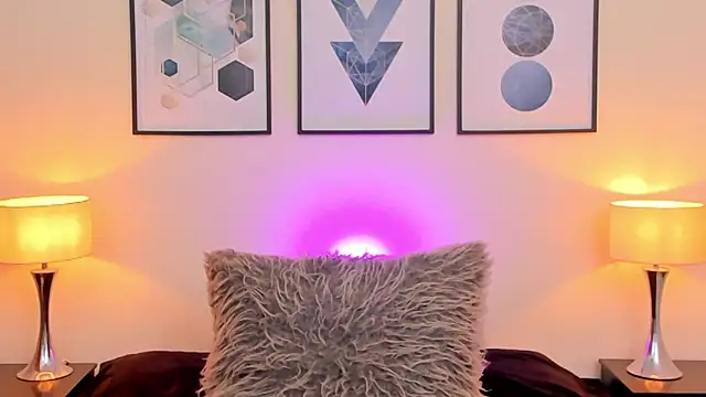 ariivega online show from February 15, 12:38 am