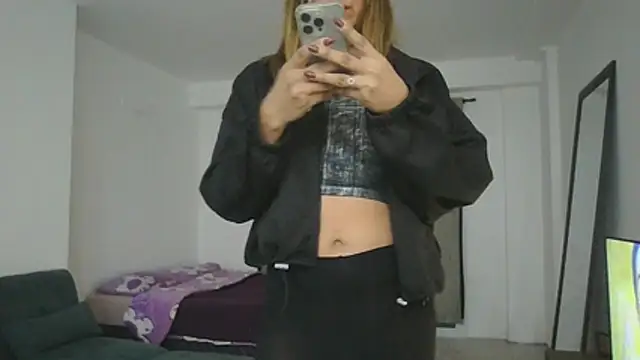 Yerucita online show from August 7, 3:57 am