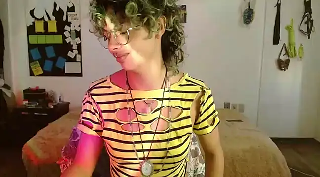 fenixmfx19 online show from January 14, 5:12 pm