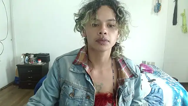 fenixmfx19 online show from March 3, 7:01 pm