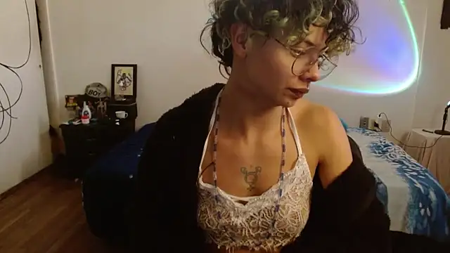 fenixmfx19 online show from March 17, 7:11 pm