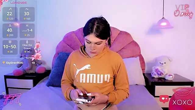 Alliemilky online show from February 13, 7:54 pm