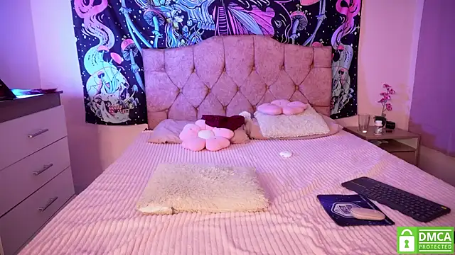 jade dakota   online show from March 20, 12:55 am