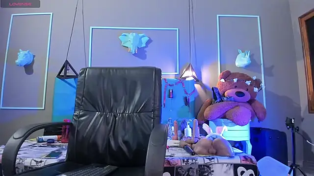 engel devil online show from March 16, 11:03 am