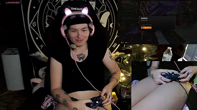 BrandiWRLD 999 online show from December 20, 1:58 am