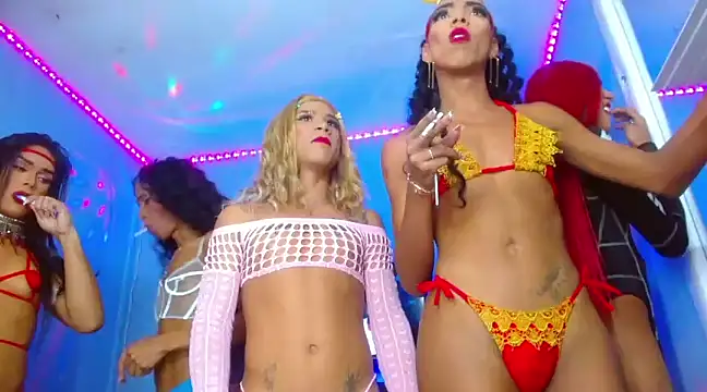 hotgirlsbitchesxxx online show from December 21, 2:41 am