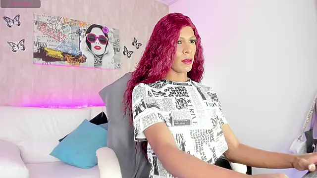 Strella ferrera online show from November 25, 5:42 am