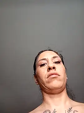 LaCristinatrans online show from November 3, 8:41 pm