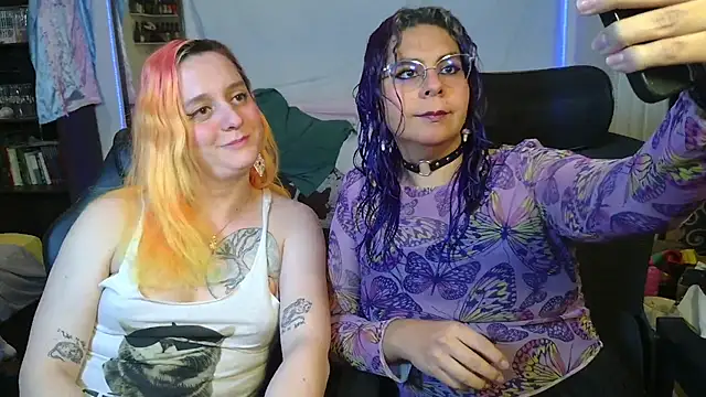 Evelan420 online show from February 9, 8:59 pm