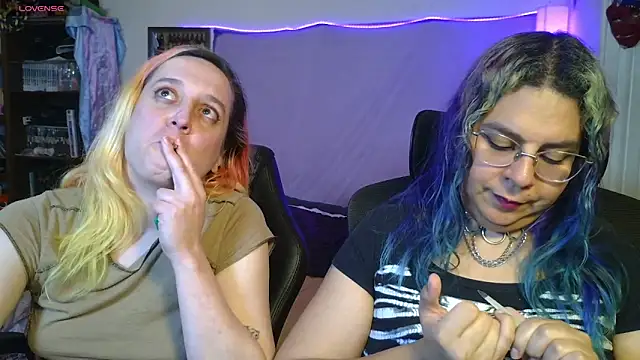 Evelan420 online show from April 8, 12:34 am