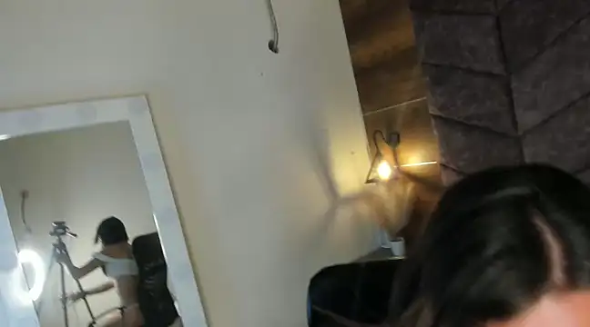 LauraaGomezz   online show from February 18, 11:00 am