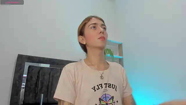 Nicol TransGirl online show from April 14, 4:39 am