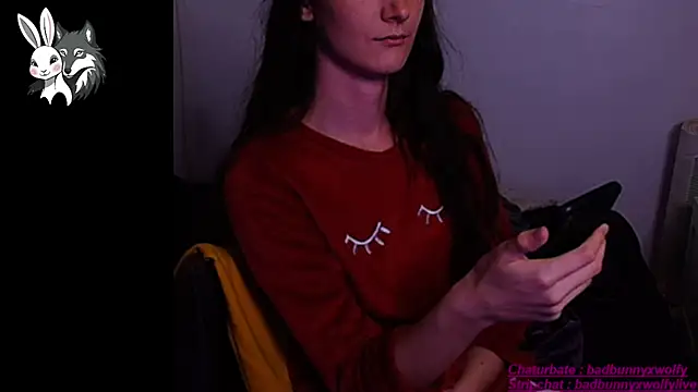 BadBunnyXWolfyLive online show from October 3, 5:35 pm