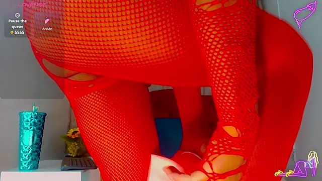 katha Crawford online show from November 29, 7:49 pm