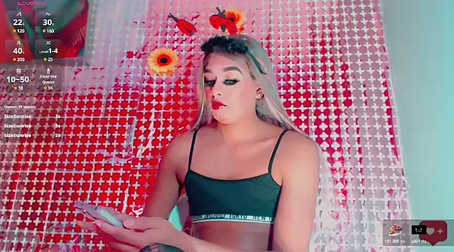 kiara hott online show from February 25, 11:41 am